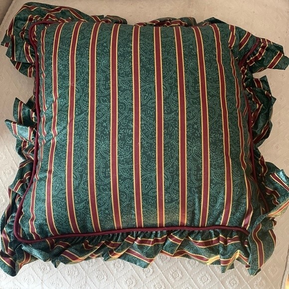Longaberger Imperial Stripe Christmas Holiday Ruffle Pillow - Picture 1 of 3